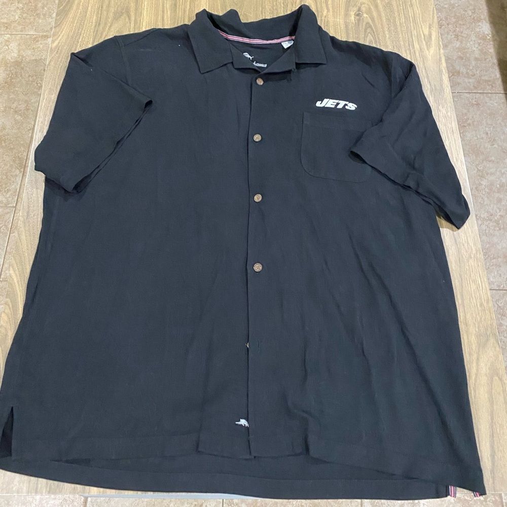 Tommy Bahama Jets button down size XXL